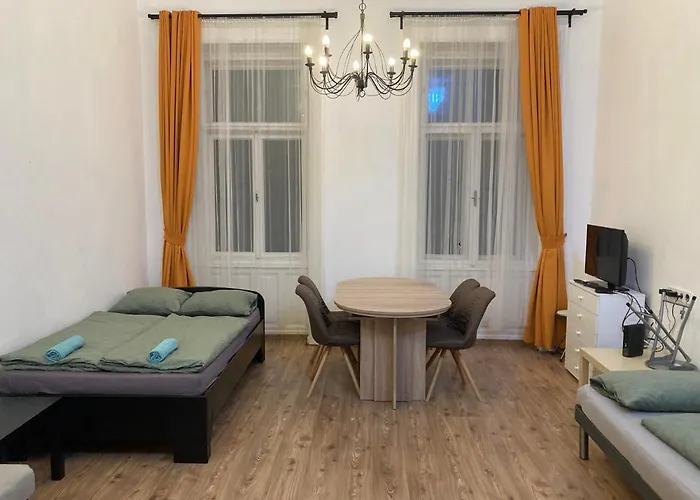 Roland Apartment Downtown - Buda